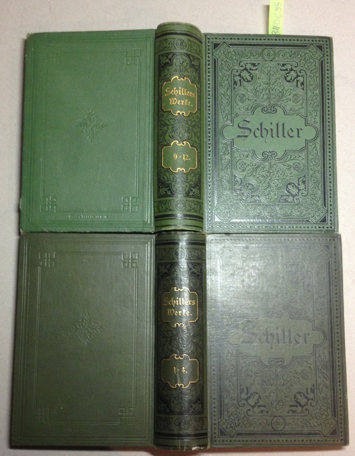 Schillers sämtliche Werke in zwölf Bänden.“ (Schiller